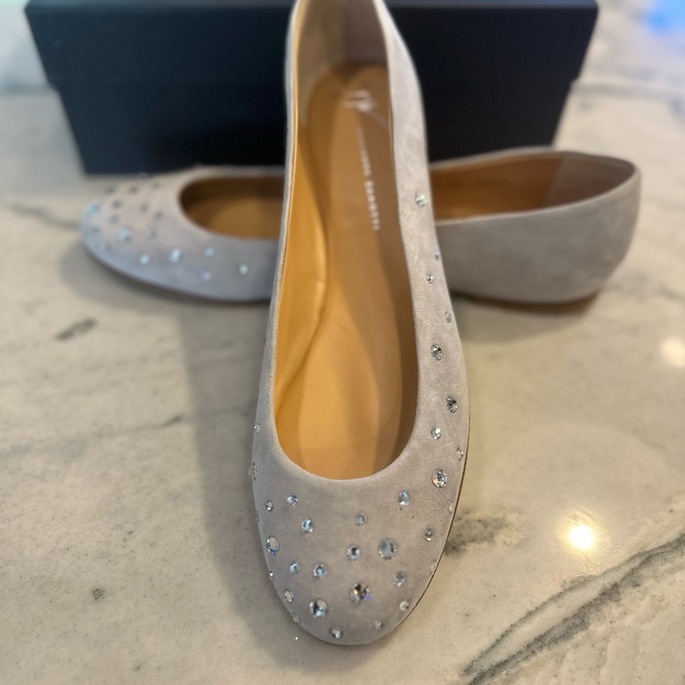 Giuseppe Zanotti Flat Shoes  EU 40  US 9